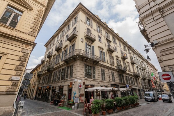 Apartment | 2 bedrooms - La Corte by Wonderful Italy (Turin)