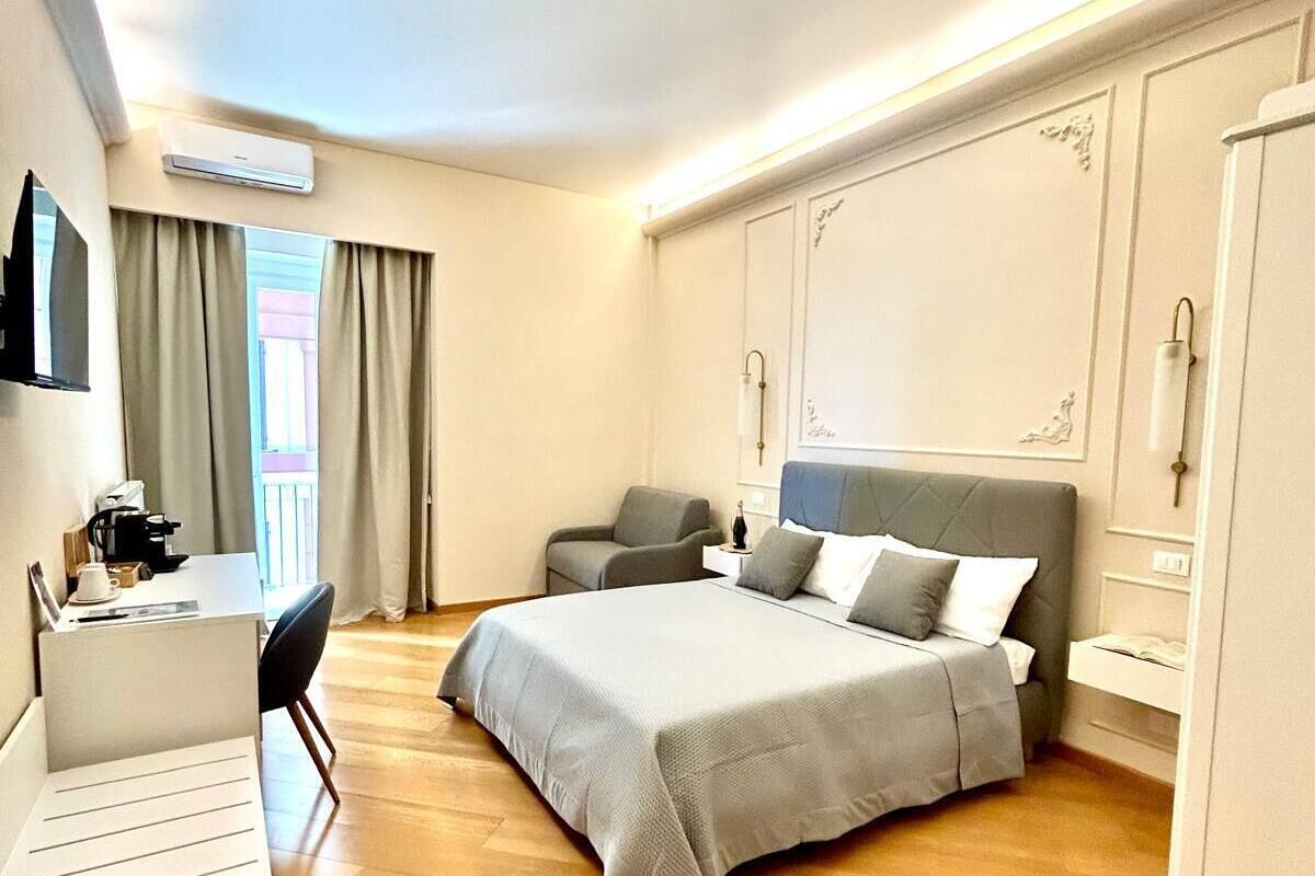 Kamar Mewah, pemandangan laut | Seprai katun Mesir, seprai premium, busa memori, dan minibar