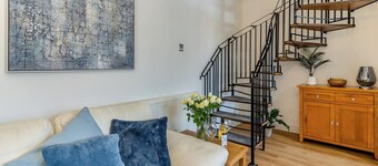 1 bedroom accommodation in Griffithstown, near Pontypool