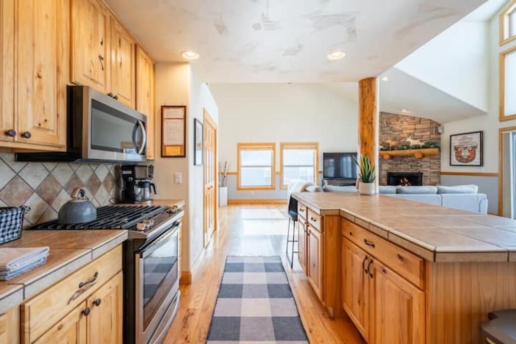 冰箱、微波炉、烤箱、炉灶