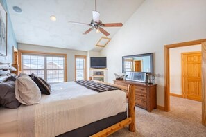 3 habitaciones, escritorio, wifi gratis y ropa de cama 