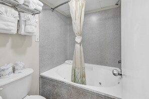 Hair dryer, towels - Boardwalk Resort: Deep Blue Tranquility Haven (Myrtle Beach)