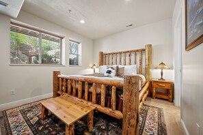 3 bedrooms, iron/ironing board, travel cot, free WiFi