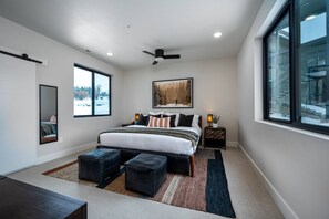 2 soverom, strykejern/-brett, wi-fi (inkludert) og sengetøy