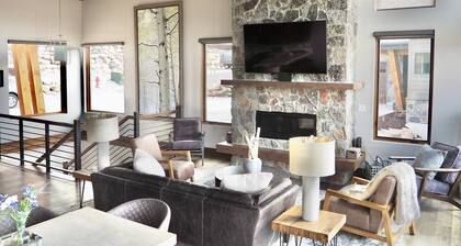 Luxury Ridge Ri504 |Ski Retreat |Hot Tub & Game Rm