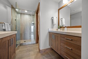 Shower, towels
