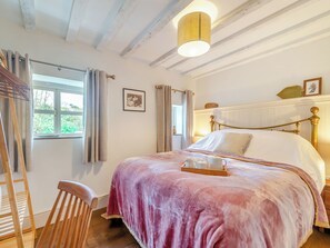 Uklassifisert bilde, 2 av 16, knapp