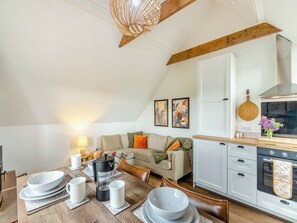 Uklassifisert bilde, 3 av 16, knapp