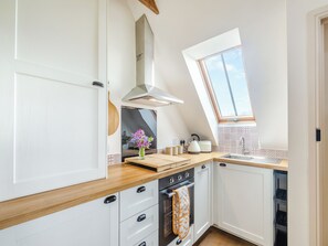 Dishwasher, high chair