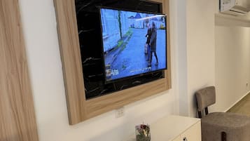 Suíte superluxo | Cofres nos quartos, escrivaninha, Wi-Fi de cortesia, roupa de cama