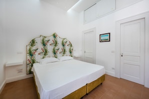4 slaapkamers, een strijkplank/strijkijzer, wifi, beddengoed
