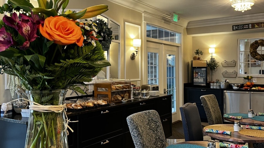 Anchor Inn Boutique Hotel