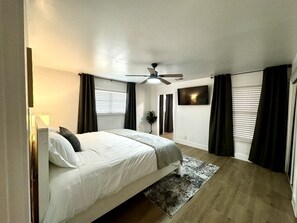 2 sovrum, strykjärn/strykbräda, wi-fi och sängkläder