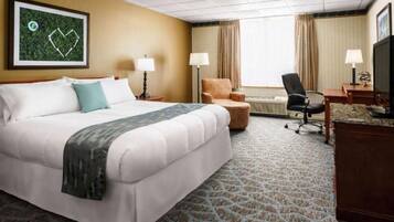 Iron/ironing board, bed sheets