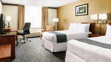 Strykejern/-brett og sengetøy