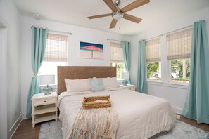 3 quartos, ferros/tábuas de passar roupa, Wi-Fi, roupa de cama