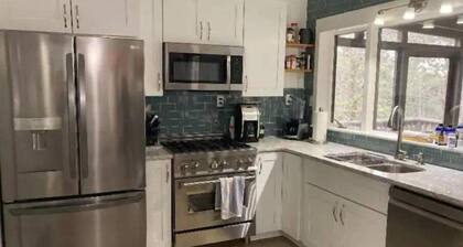 Stress Detox Mountain Retreat - See the best of Upstate South Carolina