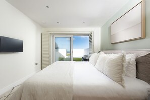 3 soveværelser, strygejern/strygebræt, internetforbindelse, sengetøj