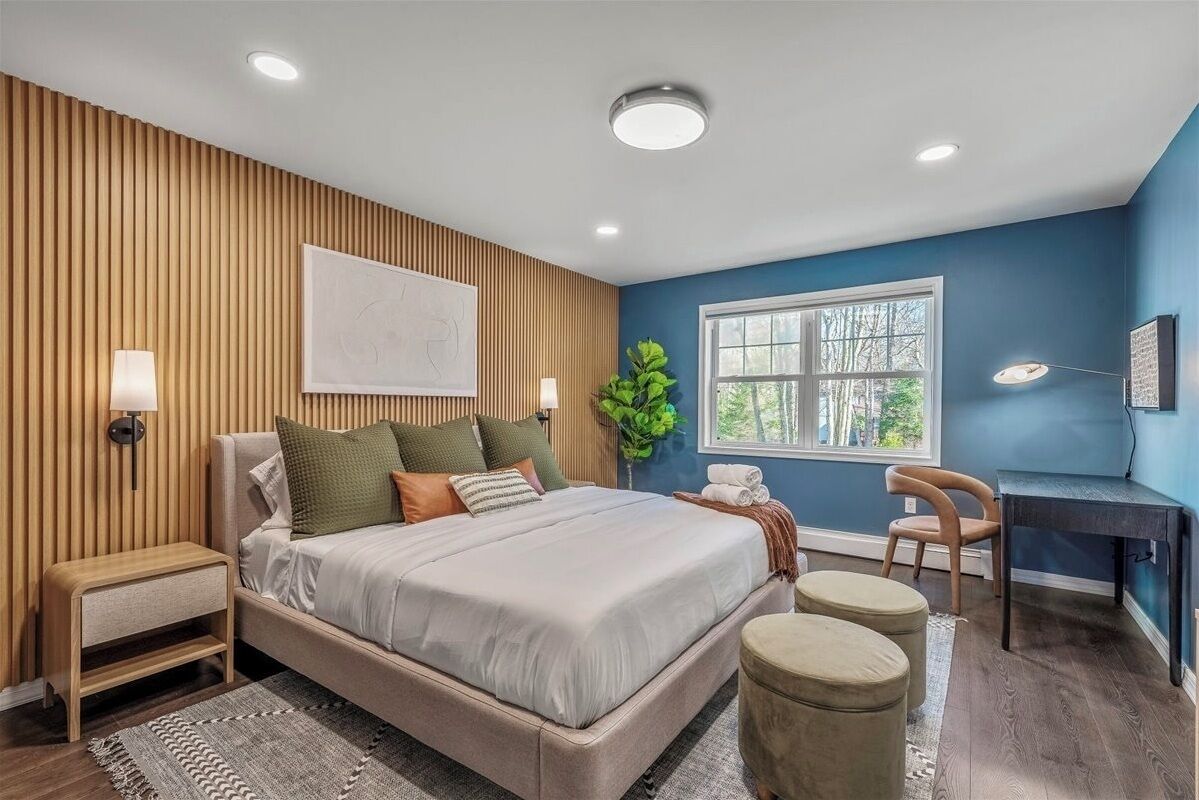 4 Schlafzimmer, Schreibtisch, Bügeleisen/Bügelbrett, Reisekinderbett