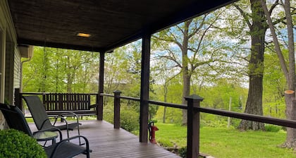 Secluded Retreat in Scenic Frankfort w/ Hot Tub: Whiskey Woods - Book Now!