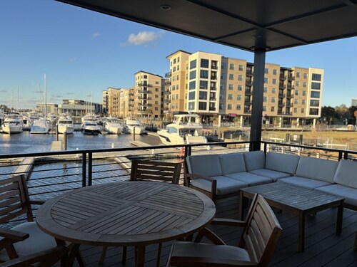 Journey @ The Cove Riverwalk Villas