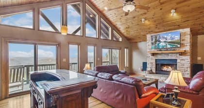 Lovely Cabin on Appalachian Ski Mountain