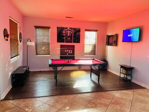 Spielezimmer