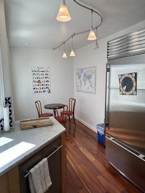 Interior - Luxury 2 BR Private Flat in San Francisco (San Francisco)