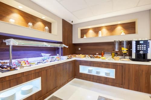Dagelijks ontbijtbuffet inbegrepen