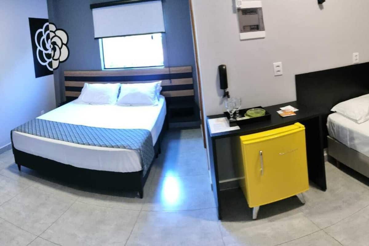 Habitación triple | Caja fuerte, wifi gratis, accesible en silla de ruedas