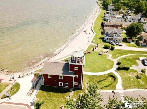 Actual Pretty Boy Floyd Hideout  Lake Erie, MI