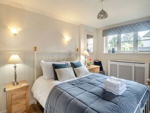 2 bedrooms, free WiFi, bed sheets - 2 bedroom accommodation in Overstrand, near Cromer (Overstrand, near Cromer)