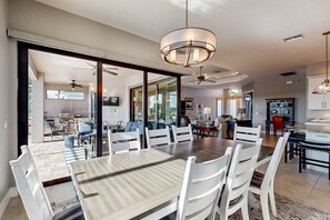 Dining - Open home with heated pool, dock, grill, beach gear, smart TVs, W/D, & AC (Cape Coral)