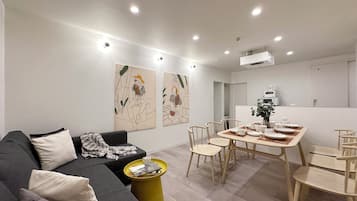 City Apartment | 2 bedrooms, free WiFi