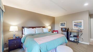 1 bedroom, internet, bed sheets