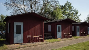 Family Cabin, Garden View | 1 bedroom, free WiFi