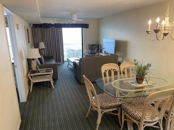 TV, DVD player - Oceanfront, 3 bdrms for Memorial Day Week!! (North Myrtle Beach)