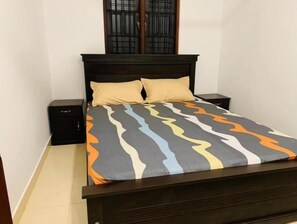 3 soverom, strykejern/-brett, wi-fi og sengetøy