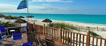 Newly Renovated Bathroom and Outdoor Shower! - Sandy Feet Retreat, Treasure Cay