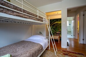 4 habitaciones, wifi y ropa de cama 