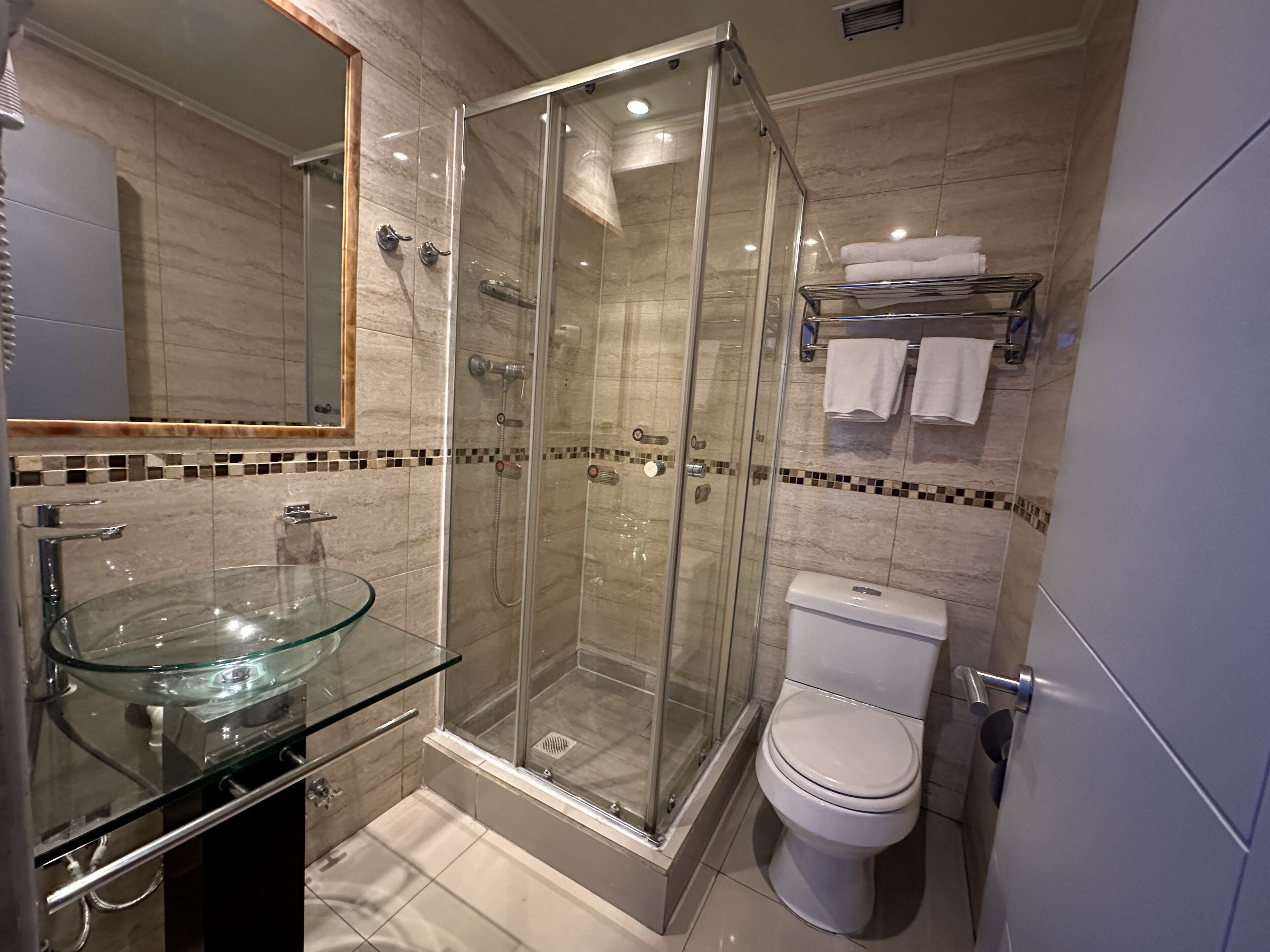 Foto - Infinity Park Hotel