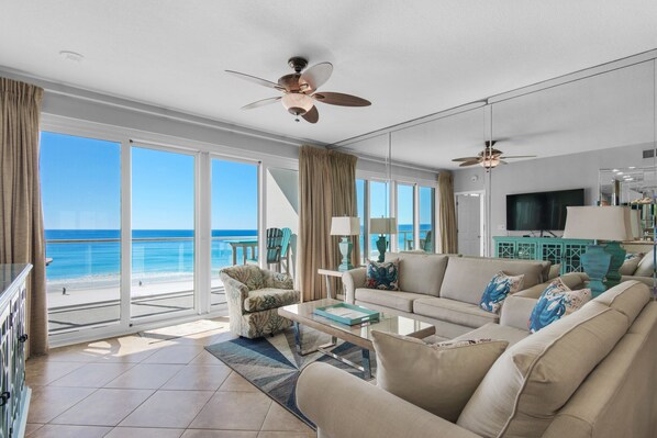 Smart TV, DVD player - Rates Dropped! - Luxury Gulf-Front Condo. Gym, Heated Pool & Hot Tub (Destin)