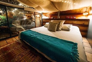 Room, Private Bathroom, Mountain View