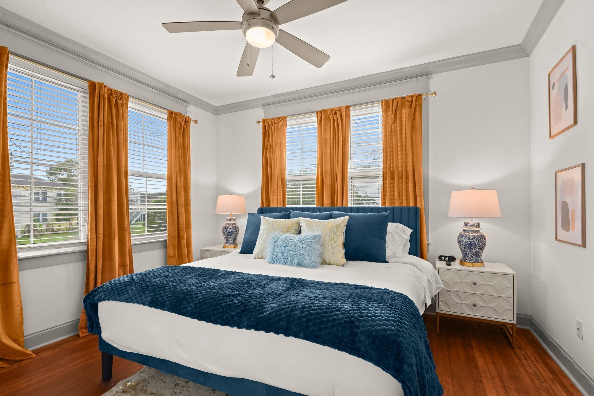1 Block from LSU North Gates|Balcony|1K Bed
