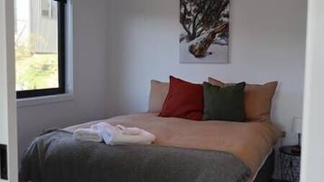 2 sovrum, strykjärn/strykbräda, wi-fi och sängkläder