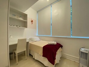 3 slaapkamers, een bureau, een strijkplank/strijkijzer, gratis wifi