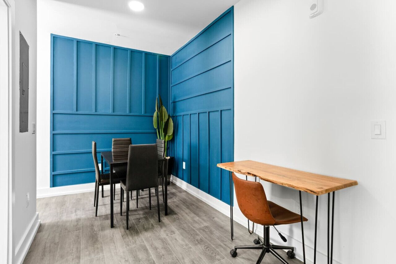 SoHo/Hyde Park Luxury 1 BR Apt