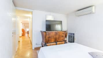 1 camera, Wi-Fi, lenzuola