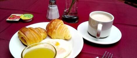 Repas de petit déjeuner