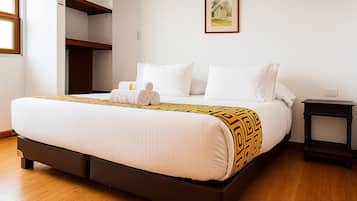 1 bedroom, premium bedding, down duvets, soundproofing